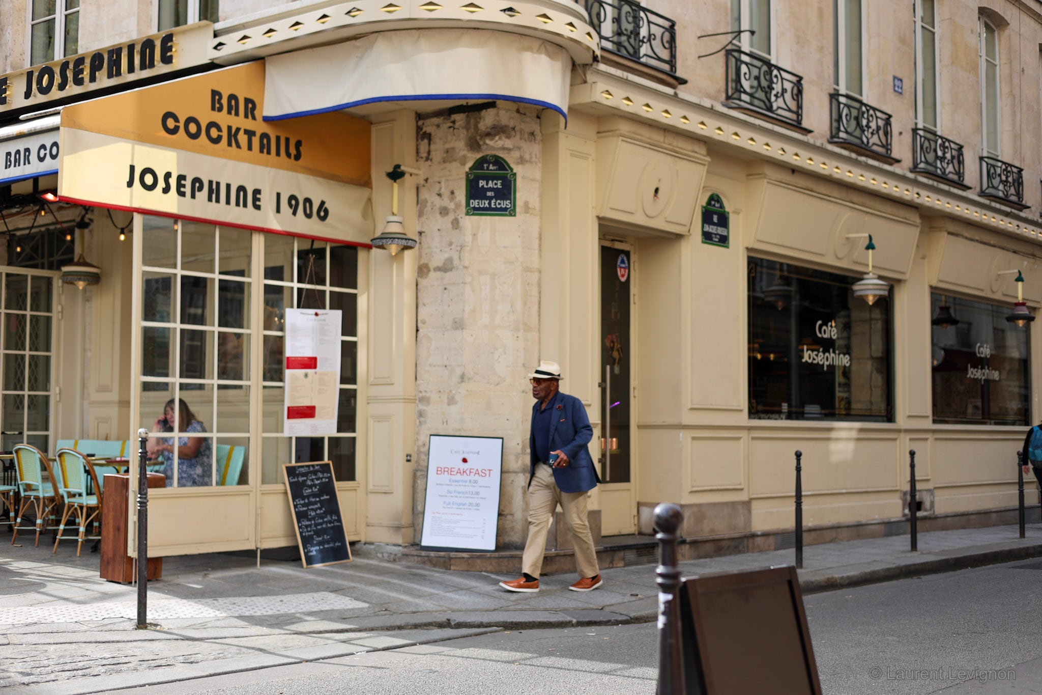 Le café Joséphine 1906, Paris 1er.